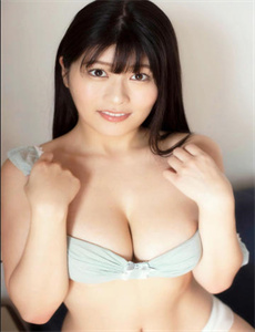 动漫女生尿裤子图