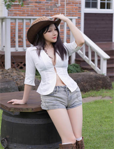全黄H全肉细节文玩雏女